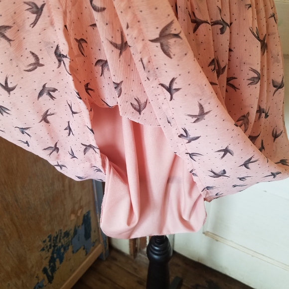 Forever 21 Boho Strapless Pink Bird Print Top - Picture 7 of 9